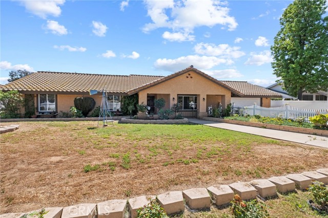 Detail Gallery Image 12 of 69 For 28075 Gerald Ln, Moreno Valley,  CA 92555 - 3 Beds | 2 Baths