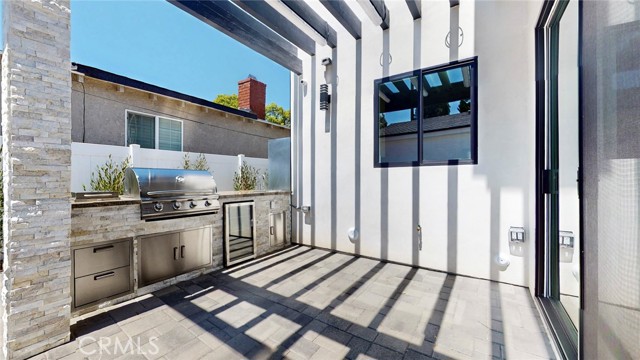 Image 51 of 75 For 421 Catalina Street