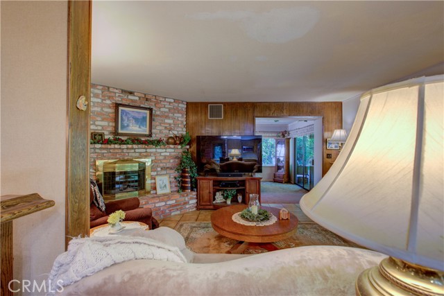 2341 Village Circle Drive, Atwater CA: https://media.crmls.org/medias/a4f06ba9-830d-4f5b-a353-b0780defae74.jpg