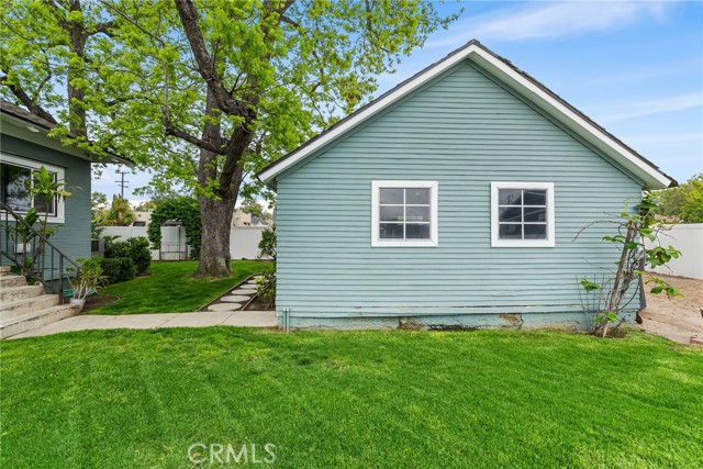 Detail Gallery Image 28 of 41 For 952 E Palmyra Ave, Orange,  CA 92866 - 3 Beds | 2 Baths