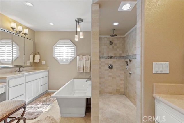 668 Gabriel Avenue, Yuba City CA: https://media.crmls.org/medias/a4f0dfa4-7222-4c3e-9063-d775c8ce8a74.jpg