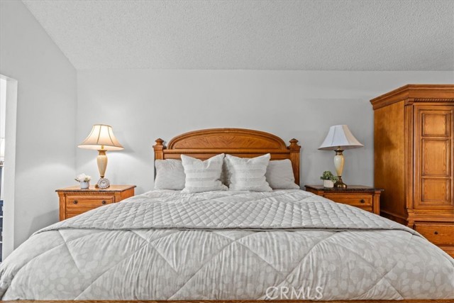 Detail Gallery Image 21 of 44 For 25252 Calero Avenue, Laguna Hills,  CA 92653 - 4 Beds | 3 Baths