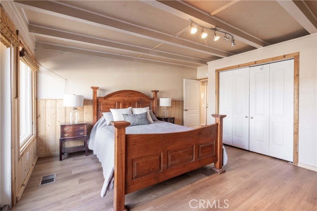 Detail Gallery Image 19 of 27 For 40177 Lakeview, Big Bear Lake,  CA 92315 - 3 Beds | 2 Baths