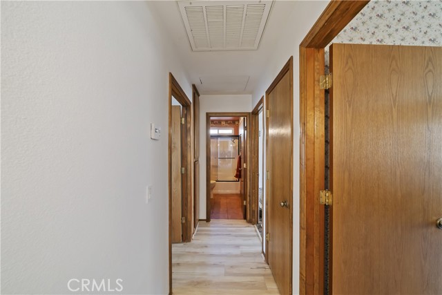55578 Free Gold Drive, Yucca Valley CA: https://media.crmls.org/medias/a4f42fa0-4a34-4443-afb1-bcc0a77582dc.jpg