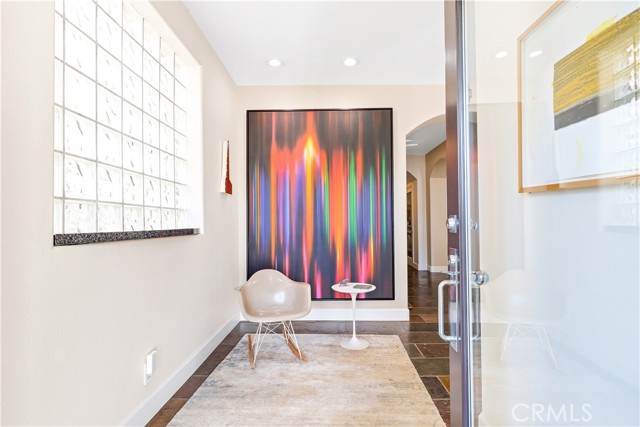 Detail Gallery Image 4 of 25 For 319 Orchid, Corona Del Mar,  CA 92625 - 4 Beds | 3/1 Baths