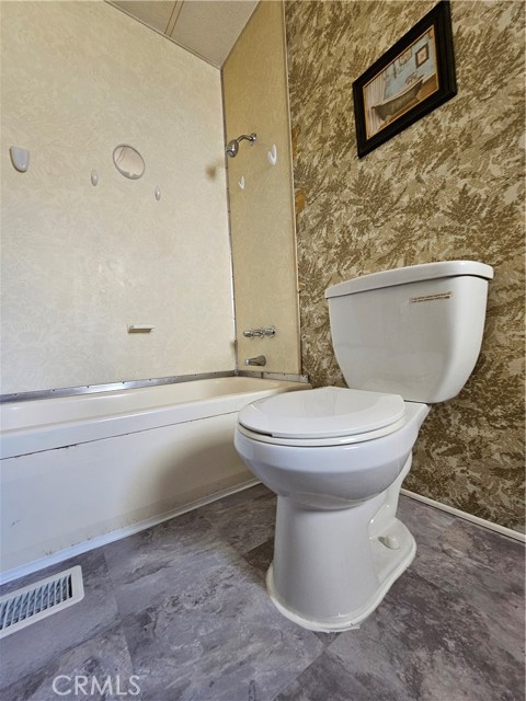 23820 Ironwood Avenue, Moreno Valley CA: https://media.crmls.org/medias/a4f54fda-8c3a-493f-86a5-4d8177fc4496.jpg