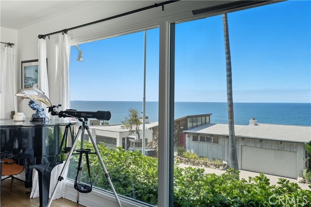 Image 13 of 21 For 7300 Vista Del Mar Lane