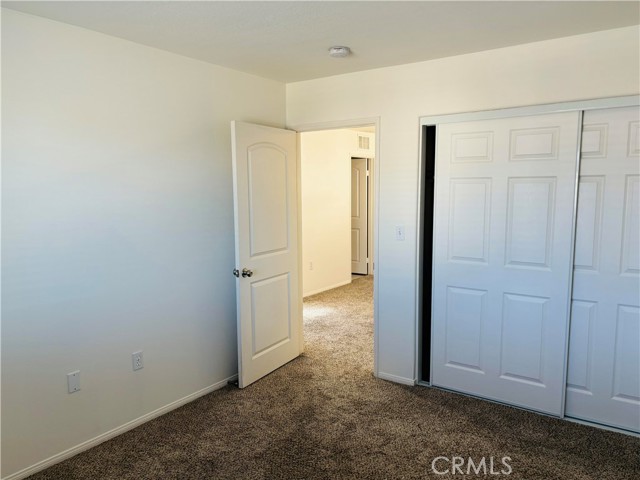 Detail Gallery Image 9 of 20 For 440 Amargosa Way, Corona,  CA 92878 - 3 Beds | 2/1 Baths