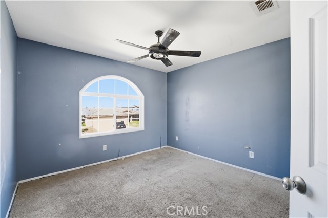 Detail Gallery Image 10 of 20 For 5642 Lighthouse, Palmdale,  CA 93552 - 3 Beds | 3 Baths