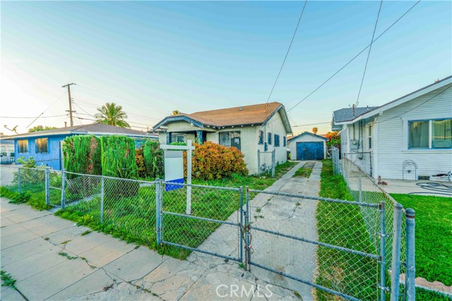 Detail Gallery Image 3 of 19 For 315 W Cedar, Compton,  CA 90220 - 2 Beds | 1 Baths