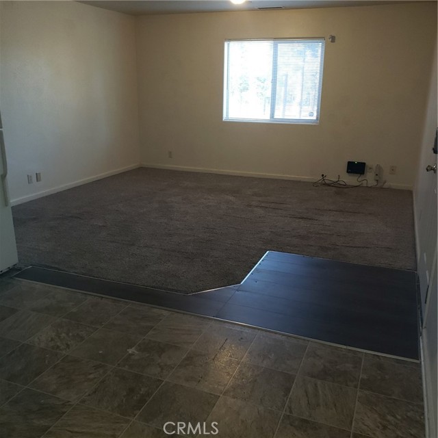 Detail Gallery Image 15 of 17 For 720 E Big Bear, Big Bear City,  CA 92314 - – Beds | – Baths