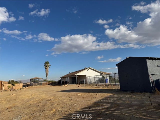 Detail Gallery Image 2 of 20 For 16480 Kayuga St, Victorville,  CA 92395 - 3 Beds | 2 Baths