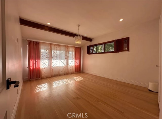Detail Gallery Image 31 of 35 For 3021 W Clark Ave, Burbank,  CA 91505 - 3 Beds | 2 Baths