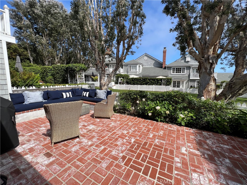 MLS #OC25239987 image #13