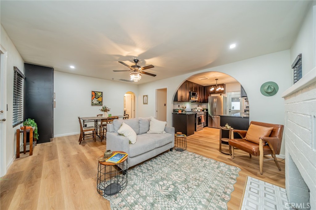 MLS #CV25257042 image #5