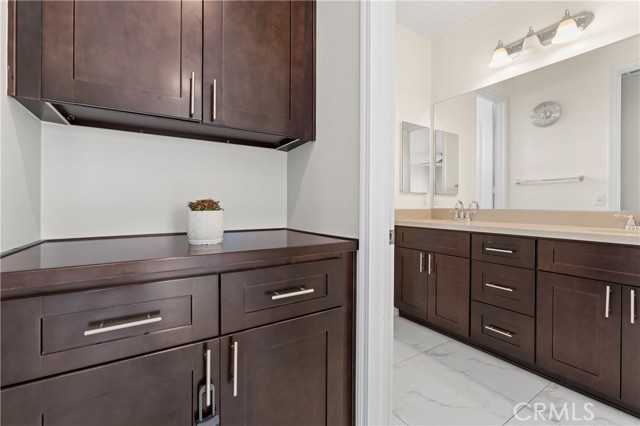 1600 Liv Court, Redlands CA: https://media.crmls.org/medias/a4fc1ad1-06a8-43cd-9d17-8acafd6d4d3c.jpg