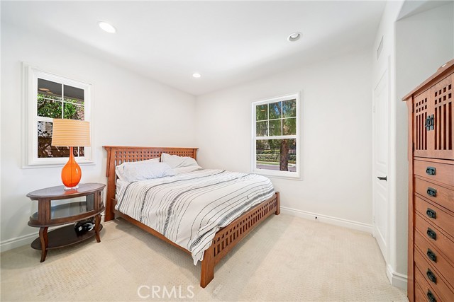 Detail Gallery Image 10 of 36 For 28 Townsend, Irvine,  CA 92620 - 5 Beds | 5/1 Baths