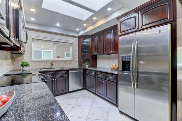5324 Bahia Blanca W, Laguna Woods CA: https://media.crmls.org/medias/a4fd255c-71af-4ca2-a348-da1895132553.jpg