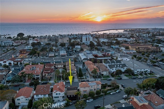 212 Francisca Avenue, Redondo Beach, California 90277, 1 Bedroom Bedrooms, ,1 BathroomBathrooms,Residential,Sold,Francisca,SB22077396