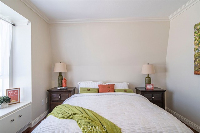 Detail Gallery Image 16 of 30 For 1355 Loma Ave #318,  Long Beach,  CA 90804 - 2 Beds | 2/1 Baths