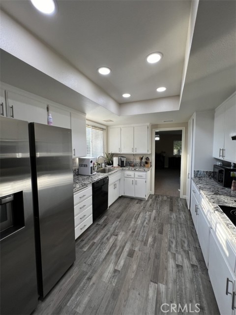 Image 4 of 71 For 108 Limestone Road