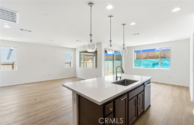 25271 Violane Drive, Menifee CA: https://media.crmls.org/medias/a4fd87e0-74ac-4060-87dc-3a8a77843a82.jpg