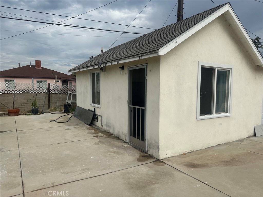 1012 S Almansor #B
