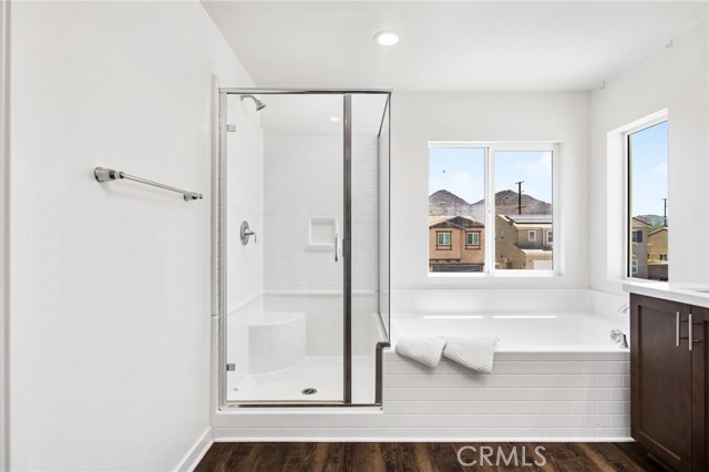 Image 33 of 55 For 30985 Foxhollow Drive