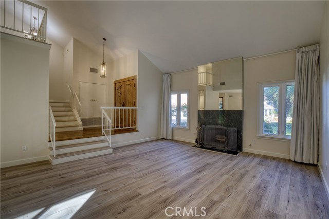 Detail Gallery Image 26 of 29 For 19946 Turnberry, Tarzana,  CA 91356 - 4 Beds | 2/1 Baths