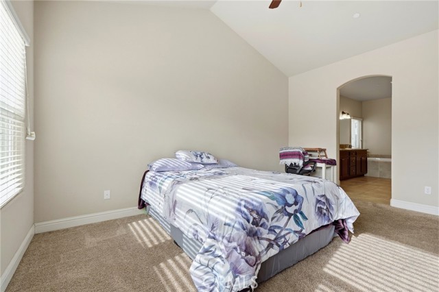Detail Gallery Image 32 of 57 For 3725 W Clinton, Visalia,  CA 93291 - 4 Beds | 2/1 Baths