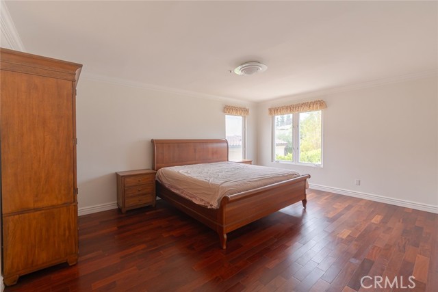 Detail Gallery Image 13 of 21 For 49 W La Sierra Dr, Arcadia,  CA 91007 - 4 Beds | 4/1 Baths