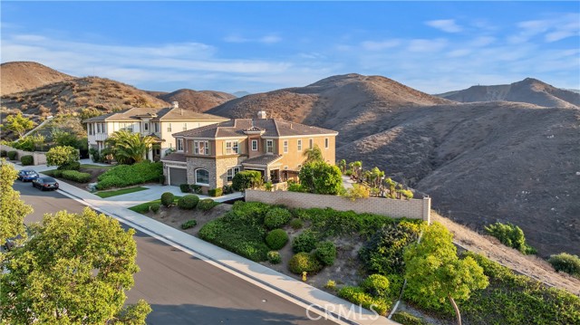 Image 5 of 56 For 15487 Skyridge Drive