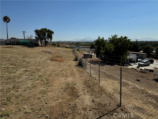 26279 Monroe Avenue, Murrieta CA: https://media.crmls.org/medias/a500fd5f-8086-4d8e-8ab3-c50b583201be.jpg