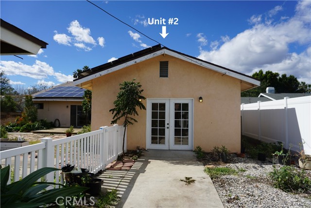 Detail Gallery Image 9 of 15 For 9826 Columbus, North Hills,  CA 91343 - 7 Beds | 5/1 Baths