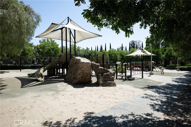 Detail Gallery Image 21 of 32 For 142 Pantheon, Irvine,  CA 92620 - 2 Beds | 2 Baths