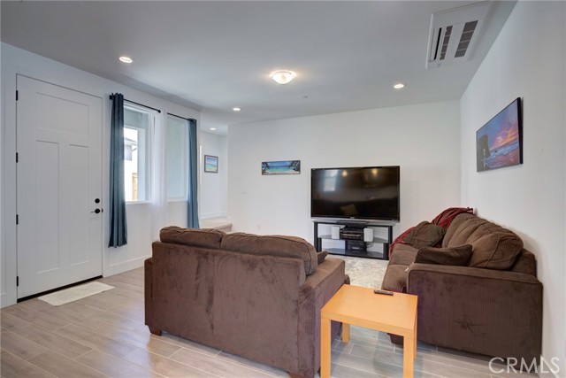 Detail Gallery Image 28 of 54 For 161 Tango, San Luis Obispo,  CA 93401 - 3 Beds | 2/1 Baths