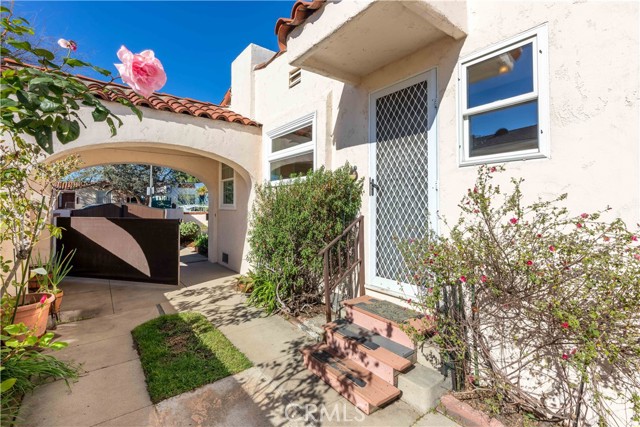 Image 27 of 35 For 3730 Walnut Avenue