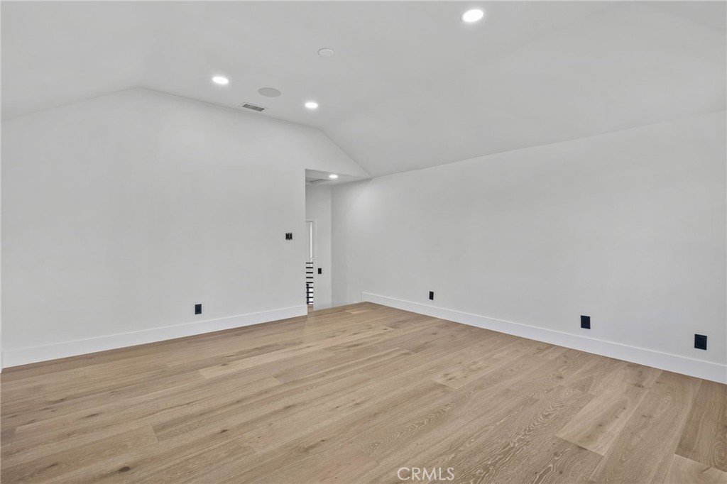 MLS #IG25037648 img 43