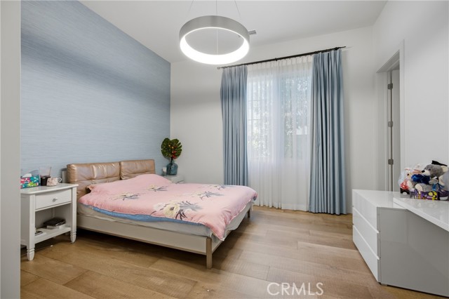 Detail Gallery Image 16 of 41 For 51 Hartman, Irvine,  CA 92618 - 5 Beds | 5/2 Baths