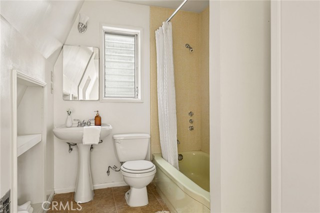 Detail Gallery Image 14 of 29 For 27824 Fern Dell Rd, Lake Arrowhead,  CA 92352 - 3 Beds | 2 Baths