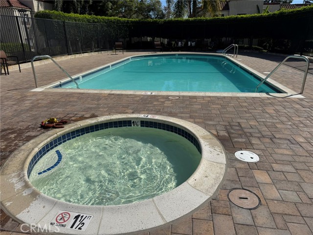 Detail Gallery Image 45 of 47 For 700 W 3rd, Santa Ana,  CA 92701 - 2 Beds | 2 Baths