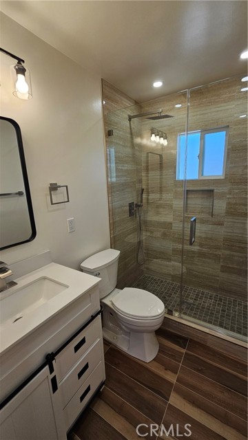 2001 N Verdugo Road, Glendale CA: https://media.crmls.org/medias/a5081d65-febe-4851-b223-35b21bf82882.jpg