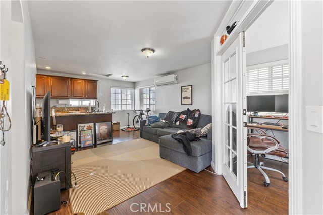 MLS #IV25238475 image #32