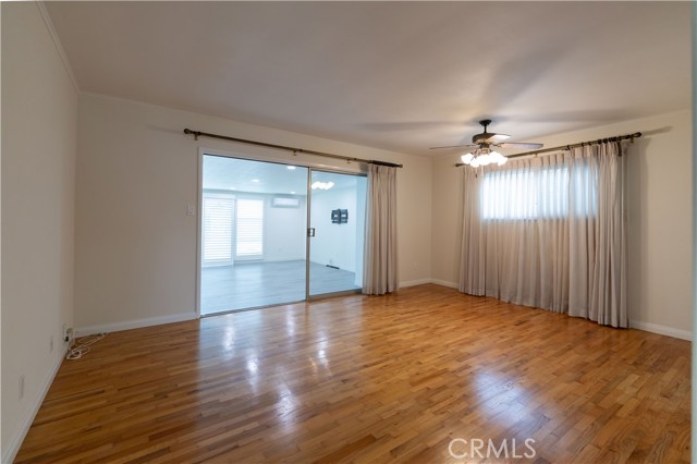 Detail Gallery Image 6 of 46 For 25207 Doria Ave, Lomita,  CA 90717 - 3 Beds | 2 Baths