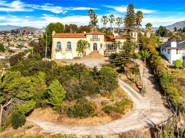 Detail Gallery Image 2 of 75 For 3600 Paradise Valley Rd, National City,  CA 91950 - 5 Beds | 4/1 Baths