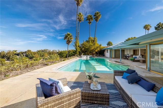 23 Coveview Drive, Rancho Palos Verdes, California 90275, 4 Bedrooms Bedrooms, ,2 BathroomsBathrooms,Residential,Sold,Coveview,SB22007892