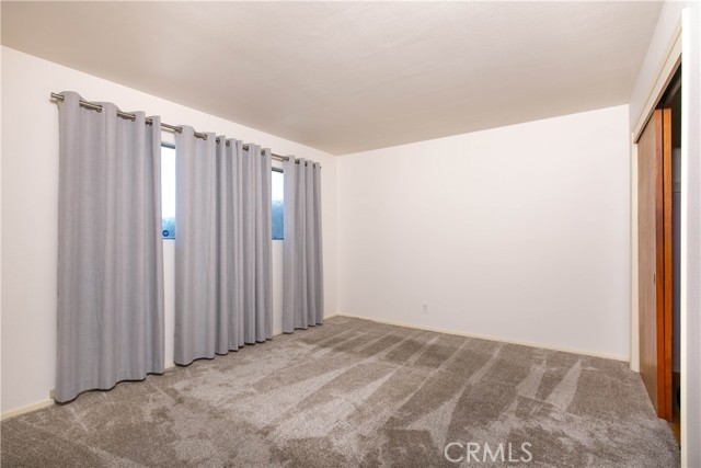 Detail Gallery Image 11 of 15 For 828 W Avenue J14, Lancaster,  CA 93534 - 3 Beds | 2 Baths