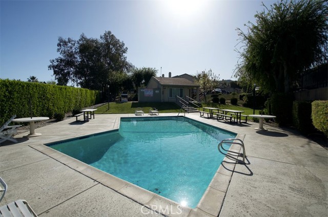 Detail Gallery Image 32 of 35 For 8323 Grenoble #32,  Sunland,  CA 91040 - 3 Beds | 2/1 Baths