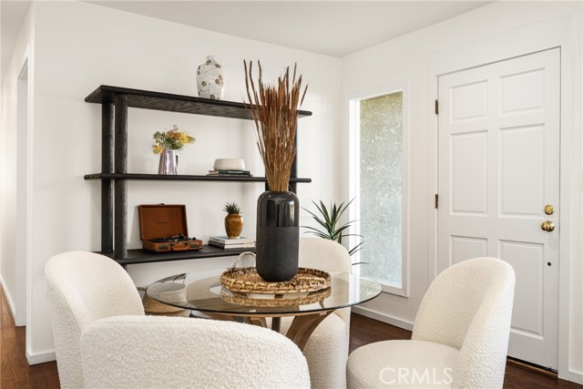 Detail Gallery Image 5 of 65 For 939 Oak St, Costa Mesa,  CA 92627 - 3 Beds | 2 Baths