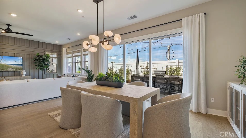 MLS #OC25268508 image #5